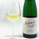 Lehnert-Veit Günterslay Riesling trocken 2018 mit Glass