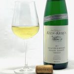 Kees-Kieren Graacher Domprobst Kabinett Riesling trocken 2017 mit Glass