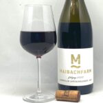 Maibachfarm Ahrweiler Spätburgunder trocken 2020 mit Glass