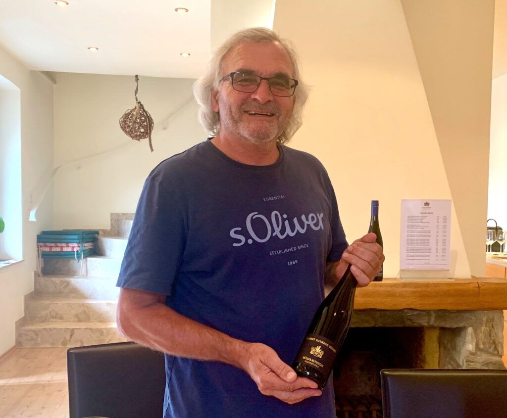 Herr Ulrich Müller von Weingut Müller-Ruprecht