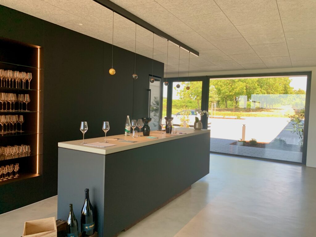 Vinothek von Weingut Nauerth-Gnägy